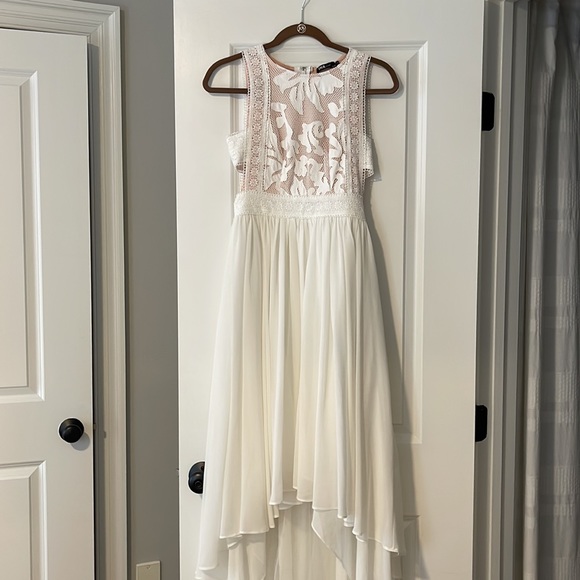 White Dress - Picture 2 of 14